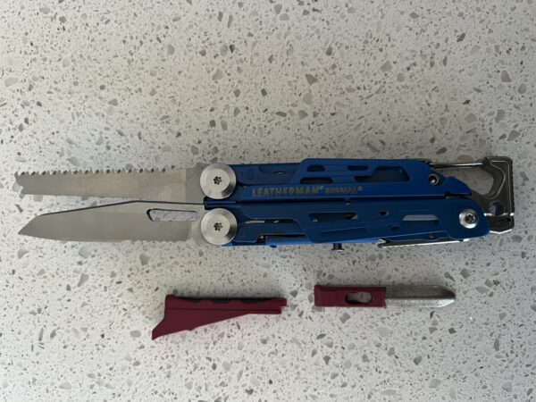 Leatherman Signal - Blue - Image 3