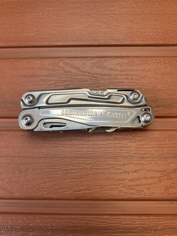 Leatherman Bolster, Stainless Steel in the closed position