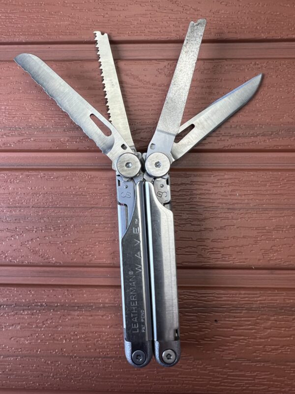 Retired Leatherman Wave 1st Generation - Cabela's - Image 2