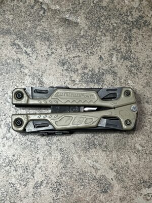 Tan Leatherman OHT closed position