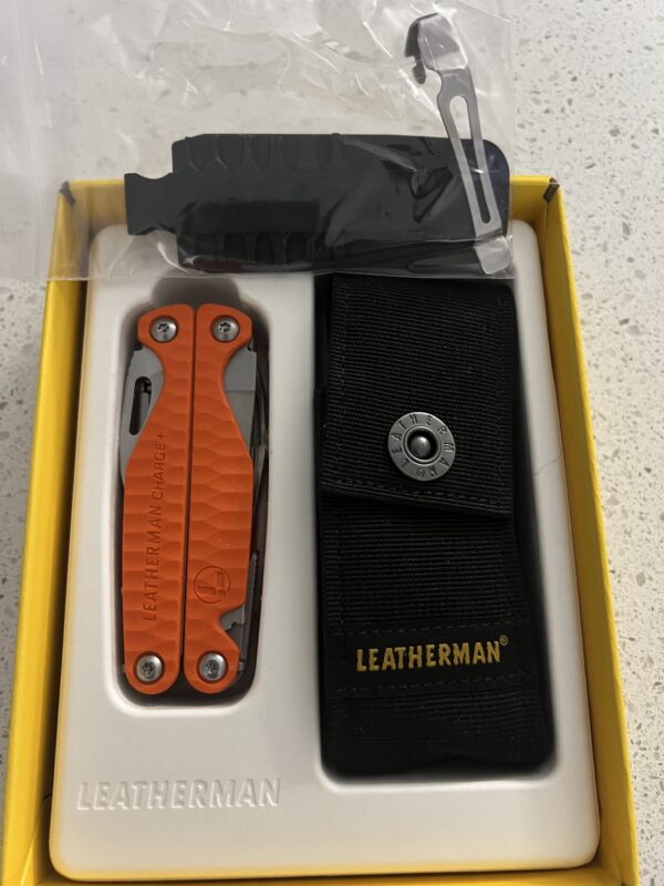 Leatherman Charge G10