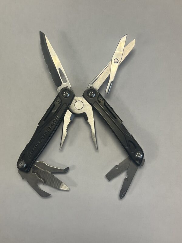 Leatherman Wingman Black and Silver