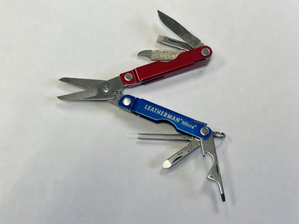 Leatherman Micra - Blue and Red (2)